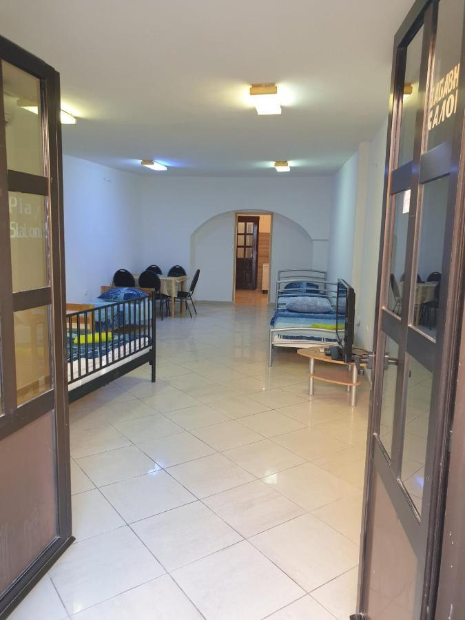 Apartment Stari Grad 트레빈예 외부 사진