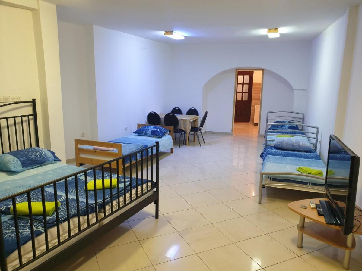 Apartment Stari Grad 트레빈예 외부 사진