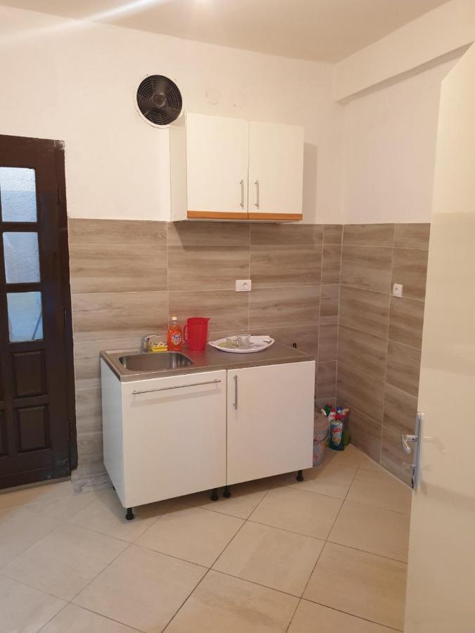 Apartment Stari Grad 트레빈예 외부 사진