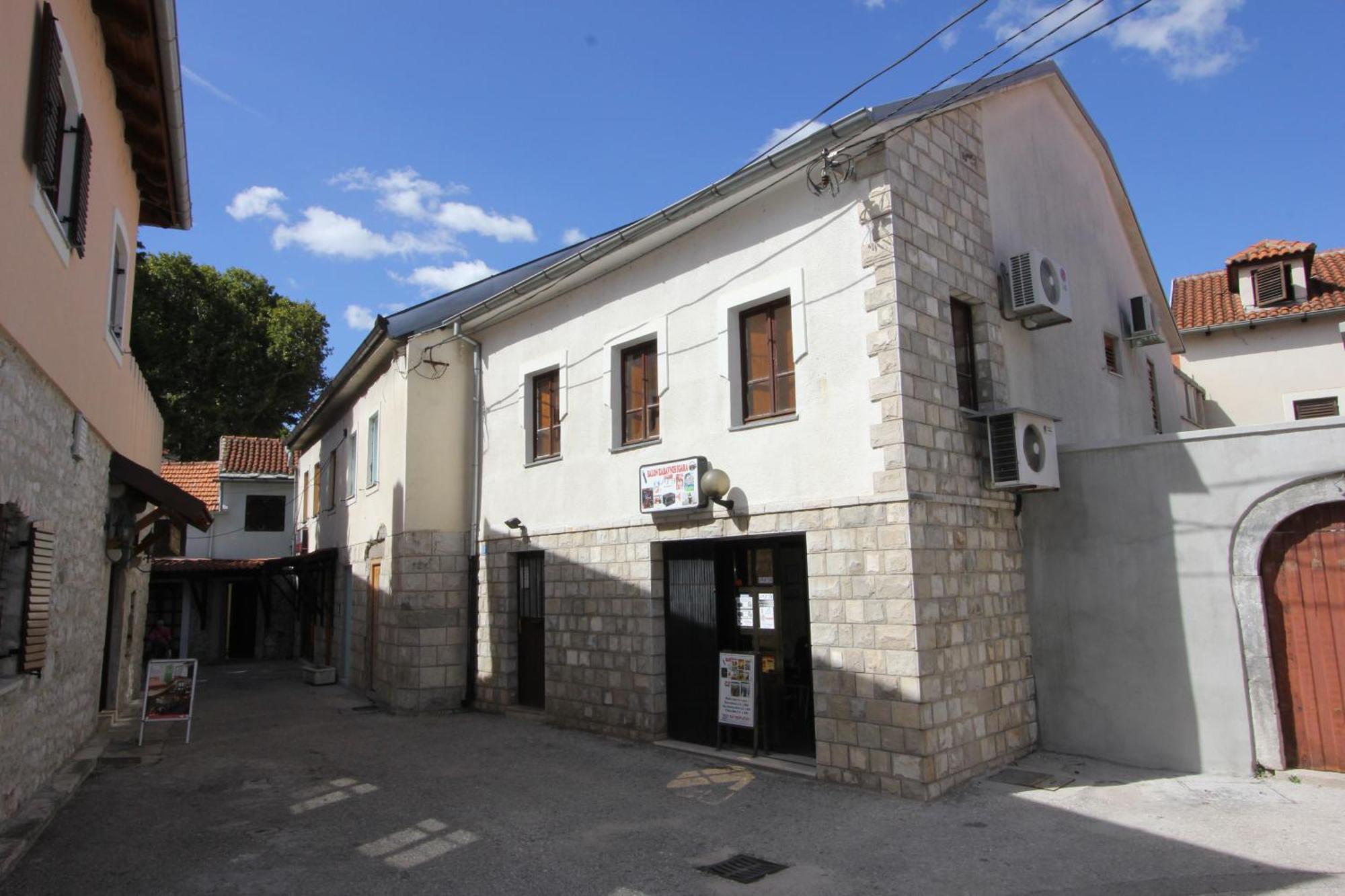 Apartment Stari Grad 트레빈예 객실 사진