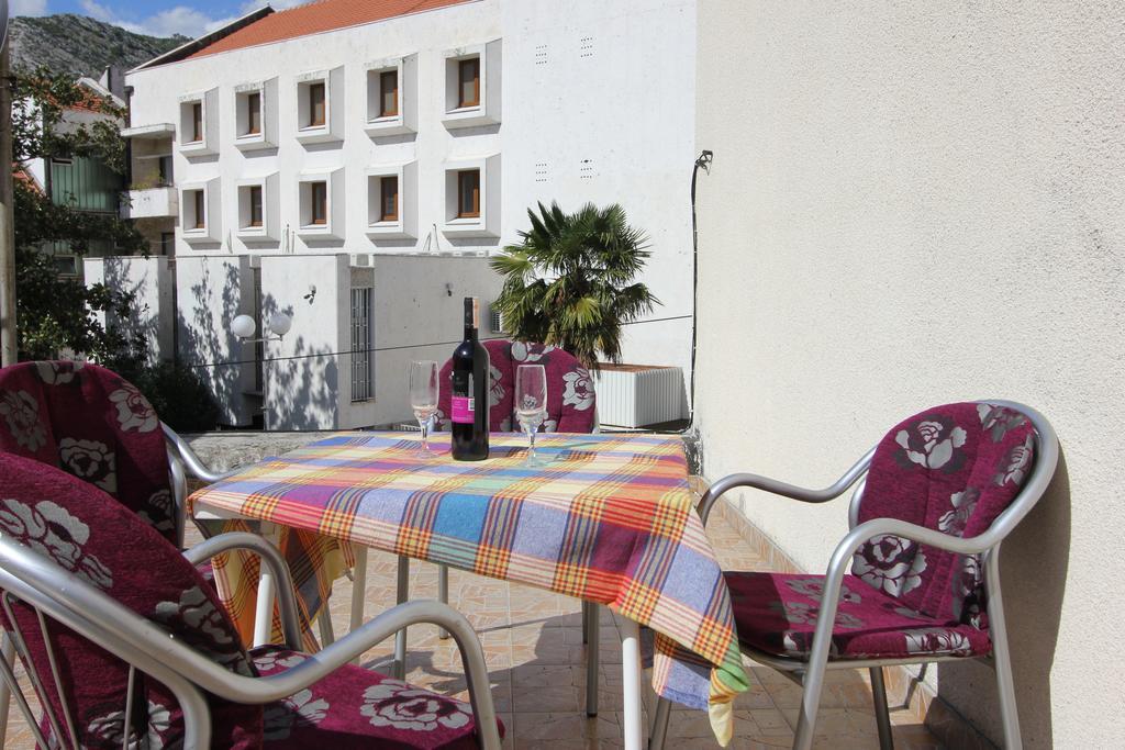 Apartment Stari Grad 트레빈예 객실 사진